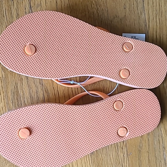 BUNDLE SO BRAND WOMENS TANGERINE FLIP-FLOPS BUNDLE OF 2 PAIRS SIZE 7 - Picture 4 of 4